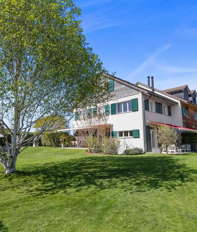 🤩 COUP DE COEUR ! VOTRE VILLA MITOYENNE, ENTOURÉE DE VERDURE. 💚🏡

Une visite s’impose. 😉

Prenons le temps de nous rencontrer. 
Tout simplement. 

#immobilier #proximmo #proximmoagenceimmobiliere #vente #icionvend