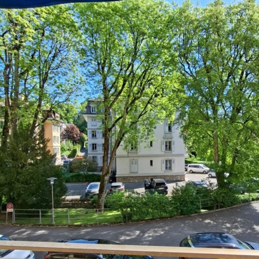 🍀OPPORTUNITÉ RARE À CHAILLY 😍🔑

Découvrez ce magnifique appartement de 3 pièces, d’environ 68,5 m2 pondérés, entièrement rénové en 2026 avec des matériaux de qualité et des finitions haut de gamme. 

Idéalement situé, il offre le parfait équilibre entre la proximité immédiate de toutes les commodités urbaines et un environnement verdoyant particulièrement agréable.

Un bien à découvrir sans tarder. 😉

Prenons le temps de nous rencontrer. 
Tout simplement. 

#immobilier #proximmo #proximmoagenceimmobiliere  #icionvend