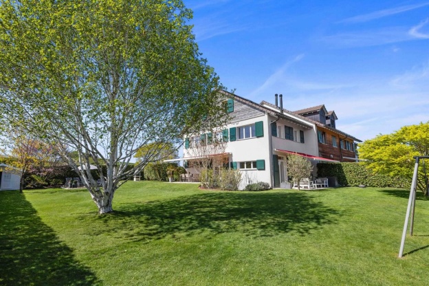 🤩 COUP DE COEUR ! VOTRE VILLA MITOYENNE, ENTOURÉE DE VERDURE. 💚🏡

Une visite s’impose. 😉

Prenons le temps de nous rencontrer. 
Tout simplement. 

#immobilier #proximmo #proximmoagenceimmobiliere #vente #icionvend