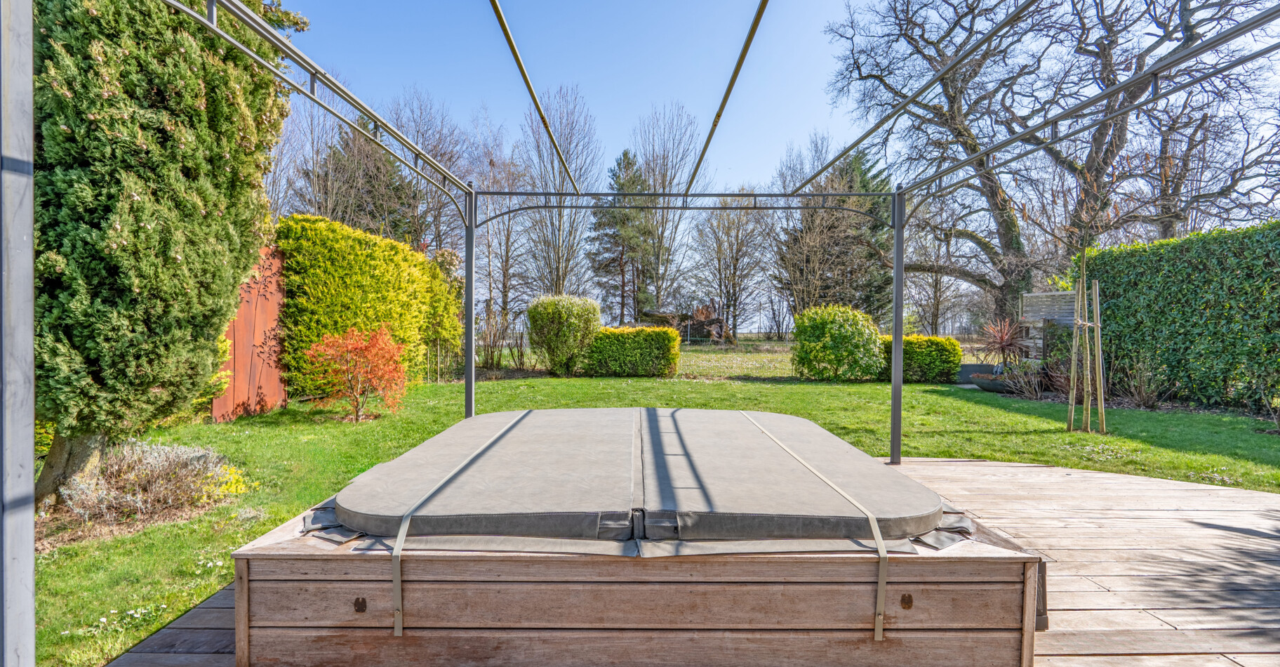 UN EMPLACEMENT PRIVILÉGIÉ AU COEUR DE LA CÔTE 