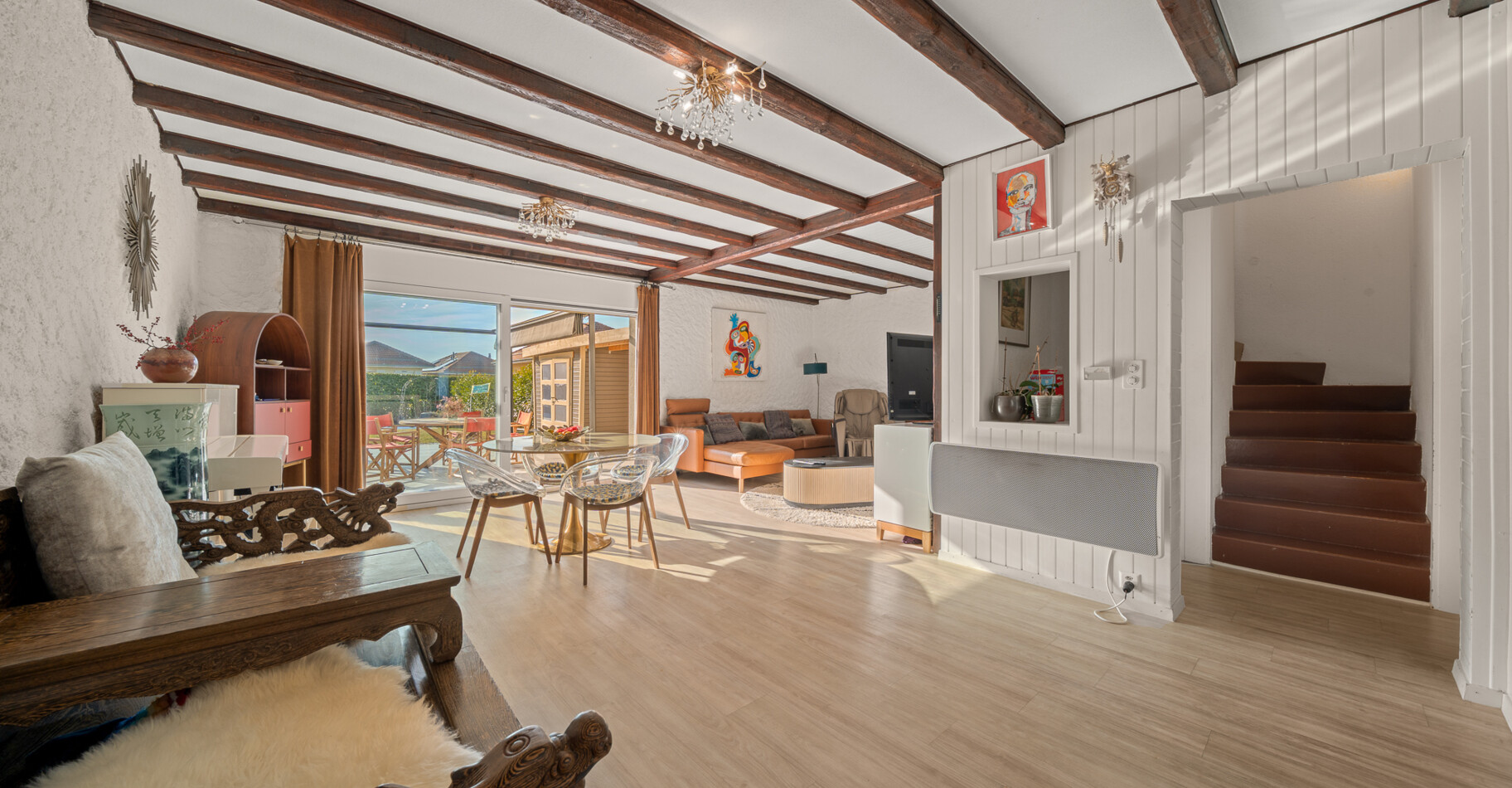 VILLA JUMELÉE AU COEUR D'EPALINGES !