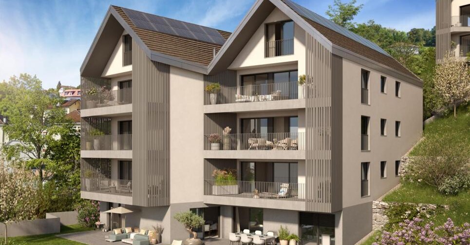 VUE LAC / CHANTIER EN COURS