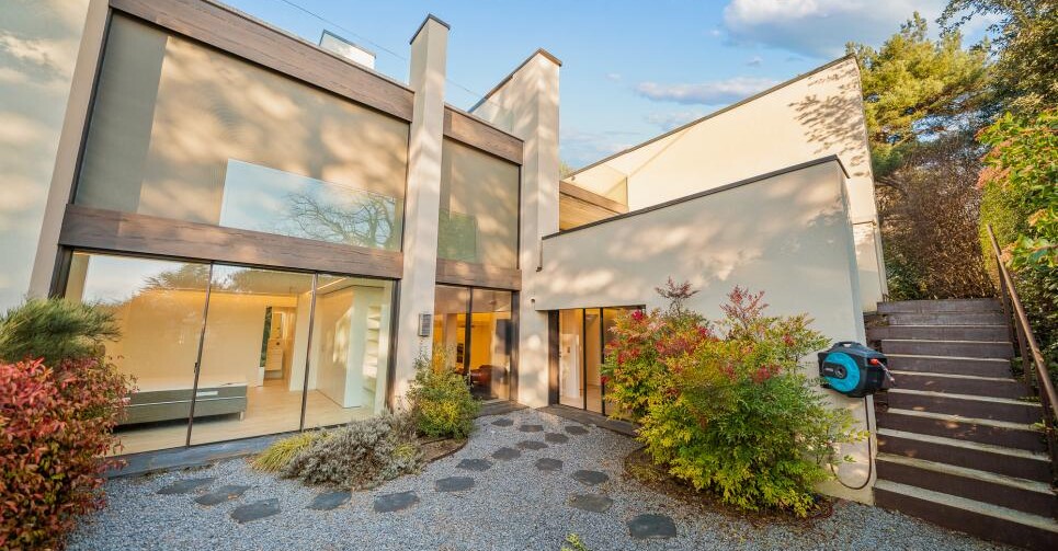 Superbe maison de ville avec jardin et piscine au coeur de Chailly