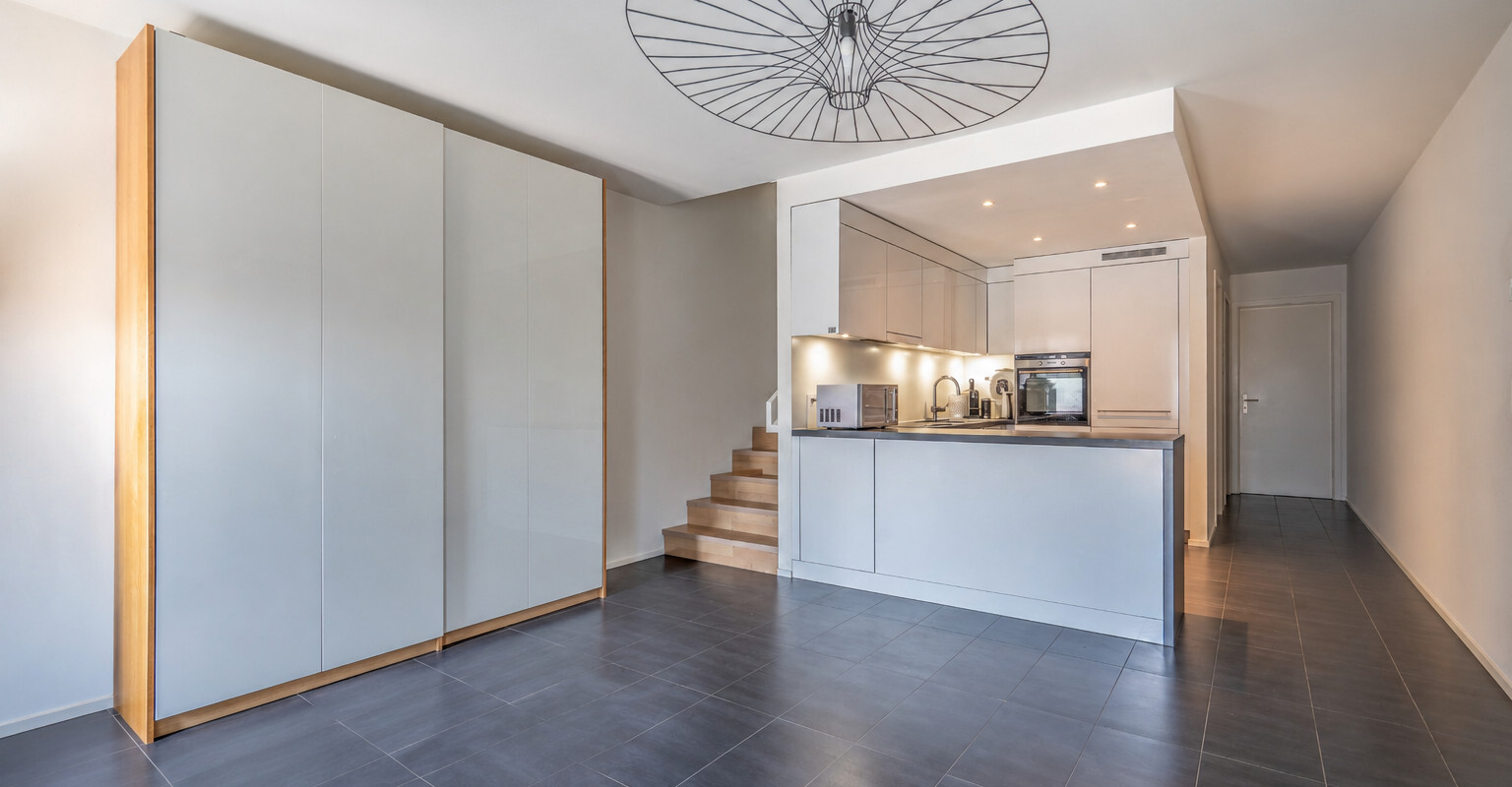 Entre ville et nature, un triplex familial d'exception au Mont-sur-Lausanne