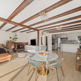 VILLA JUMELÉE AU COEUR D'EPALINGES !