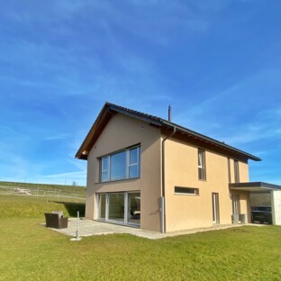 NOUVEAU PRIX - MAISON D'ARCHITECTE AU COEUR DE LA NATURE