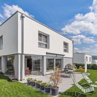 OBJET COUP DE COEUR ! SUPERBE MAISON INDIVIDUELLE AVEC GRAND JARDIN