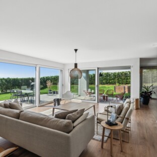 OBJET COUP DE COEUR ! SUPERBE MAISON INDIVIDUELLE AVEC GRAND JARDIN