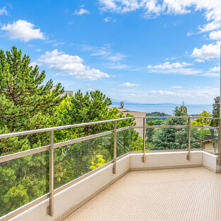 Duplex d’exception avec terrasse et jardin au cœur de Lausanne