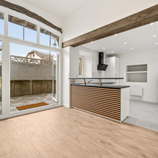 DUPLEX DE CHARME ENTIÈREMENT RÉNOVÉ