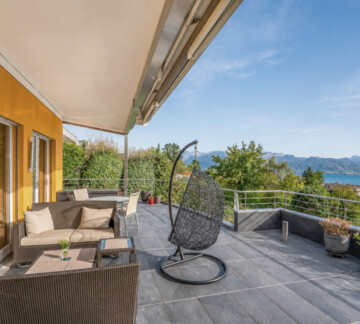 EXCEPTIONNELLE VILLA DANS UN EMPLACEMENT PRIVILÉGIÉ