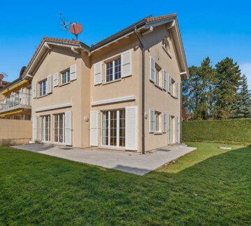 EXCLUSIVITÉ | LA VILLA FAMILIALE QUE LE MARCHÉ N'A PLUS