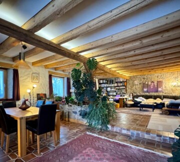 Superbe demeure plurifamiliale comprenant trois appartements