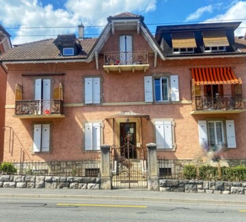 À SAISIR ! BEL IMMEUBLE LOCATIF PROCHE DE NEUCHÂTEL