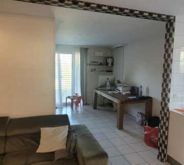 YVERDON-LES-BAINS (QUARTIER FONTENAY) - 2.5 PIÈCES LOUÉ AVEC JARDIN ET TERRASSE