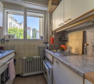 EMPLACEMENT RARE, À DEUX PAS DU CENTRE-VILLE !