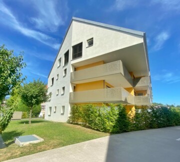 DISPONIBLE DE SUITE, RÉCENT AVEC JARDIN !