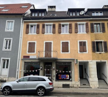 Immeuble de rendement au centre ville 8.3 % NET