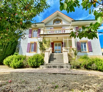 OBJET D'EXCEPTION ! SOMPTUEUSE MAISON DE MAÎTRE