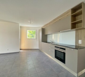 70% DES LOTS VENDUS - OPPORTUNITÉ À 3 MIN DE LA VILLE !