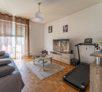 EMPLACEMENT RARE, À DEUX PAS DU CENTRE-VILLE !