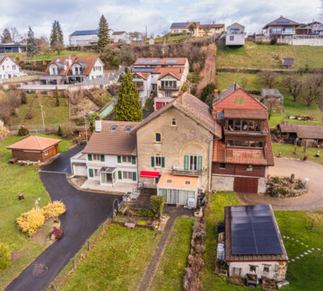 MAISON D'HABITATION AVEC POTENTIEL CONSTRUCTIBLE A CHAVORNAY