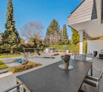 VILLA D'EXCEPTION AVEC PISCINE