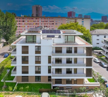 EXCLUSIF - ATTIQUE NEUF AU COEUR DE PRILLY