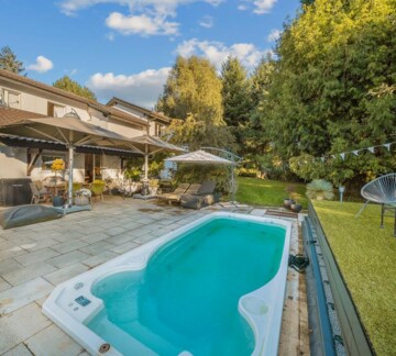 BIEN D'EXCEPTION SUR GRANDE PARCELLE ARBORÉE