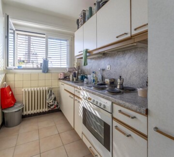 EMPLACEMENT RARE, À DEUX PAS DU CENTRE-VILLE !