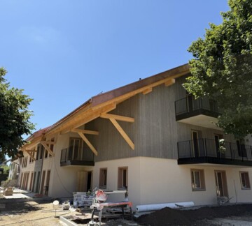 NOUVEAU À 4 MIN À PIED DU LEB !