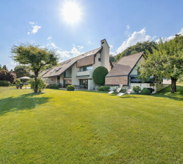 Vue spectaculaire et confort moderne à Genolier