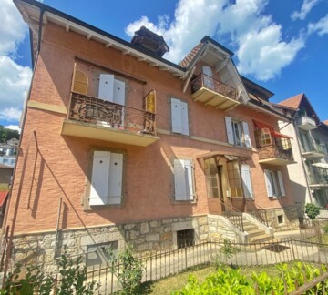 À SAISIR ! BEL IMMEUBLE LOCATIF PROCHE DE NEUCHÂTEL