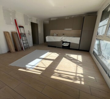 DERNIER STUDIO AU REZ-DE-JARDIN !