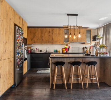 RARE ! GRANDE MAISON DE 2 LOGEMENTS