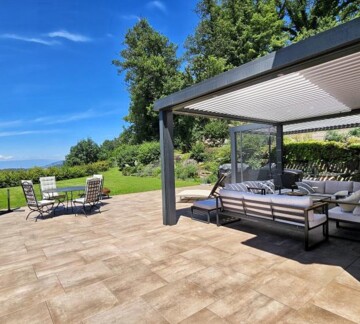 Spacieuse avec vue spectaculaire et grand jardin