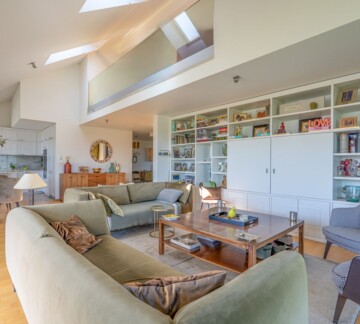 OFF MARKET ! DUPLEX D'EXCEPTION AVEC VUE SUR LE LAC