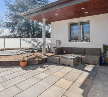 RARE ! GRANDE MAISON DE 2 LOGEMENTS