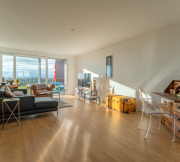 OPPORTUNITÉ ! EMPLACEMENT IDÉAL PROCHE DE TOUT!