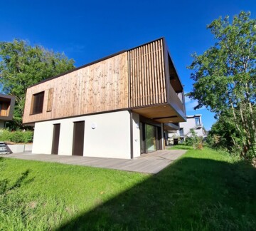 Visite virtuelle ! Maisons neuves à deux pas du M2 et en pleine nature