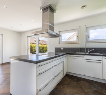 Villa individuelle Minergie 5.5 pièces à Bavois avec jardin, terrasse et garage double