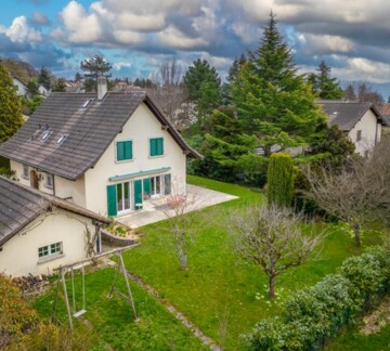 SUPERBE VILLA AU CALME