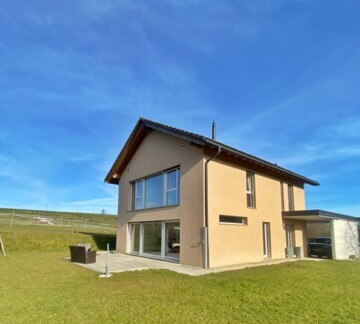 MAISON D'ARCHITECTE AU COEUR DE LA NATURE