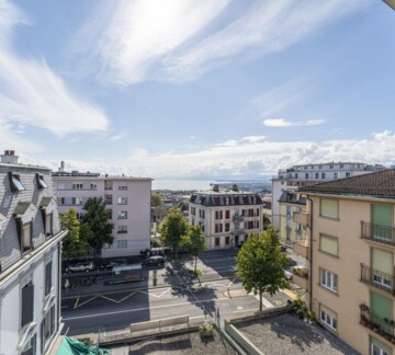 EMPLACEMENT RARE, À DEUX PAS DU CENTRE-VILLE !