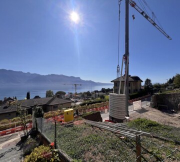 VUE IMPRENABLE À DEUX PAS DU LAC