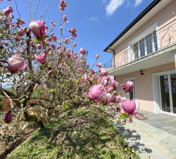 MAGNIFIQUE PROPRIETE PROCHE DE LAUSANNE