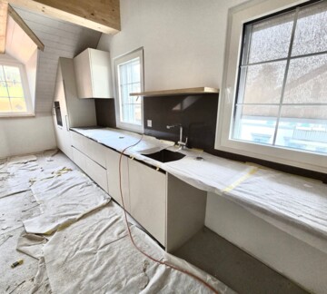 ATTIQUE VENDU NEUF À 5 MIN D'EPALINGES