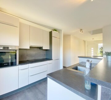 MAISON D'ARCHITECTE AU COEUR DE LA NATURE