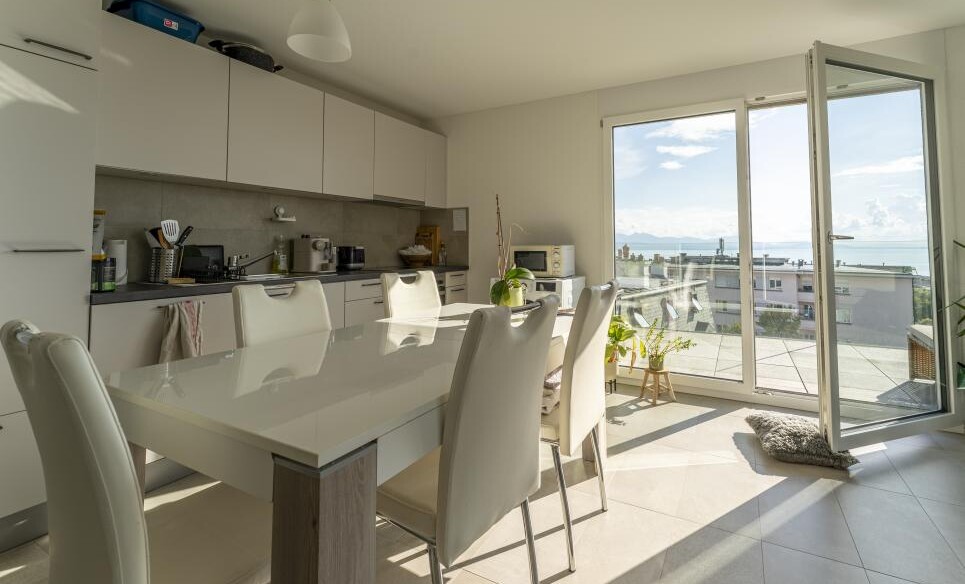 RARE ! ATTIQUE À DEUX PAS DU CENTRE-VILLE !