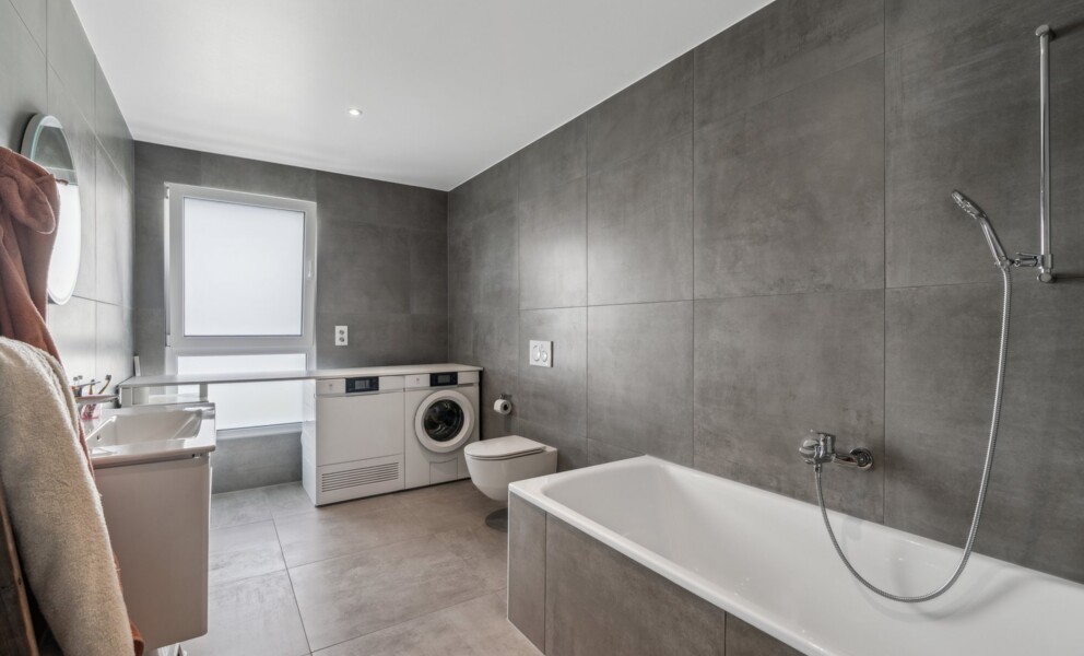 OBJET COUP DE COEUR ! SUPERBE MAISON INDIVIDUELLE AVEC GRAND JARDIN